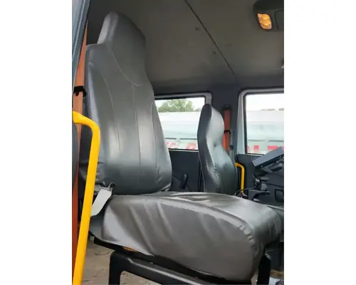 Seat, Front International WorkStar 7500 Complete Recycling Group LLC