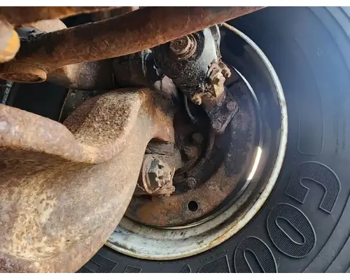 Spindle / Knuckle, Front International WorkStar 7600 Complete Recycling Group LLC