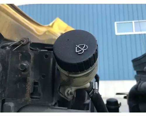 Windshield Washer Reservoir International WORKSTAR Vander Haags Inc Kc