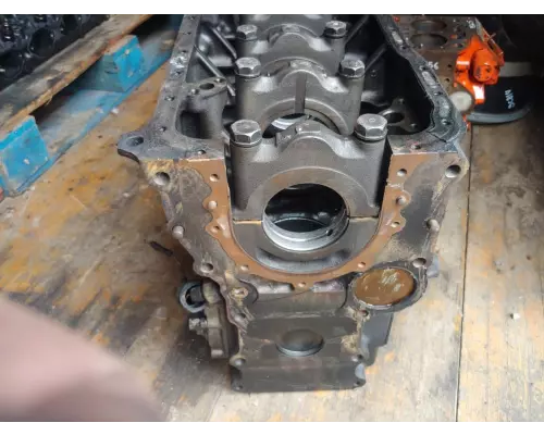 Isuzu 4BD2 Cylinder Block