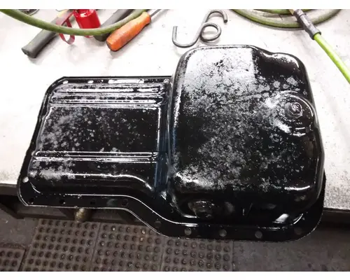 Isuzu 4HE1-XN Oil Pan