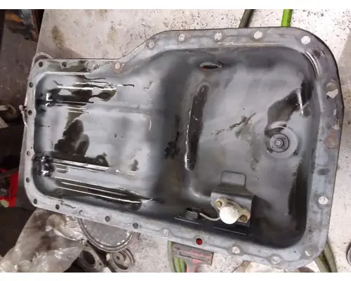 Isuzu 4HE1-XN Oil Pan