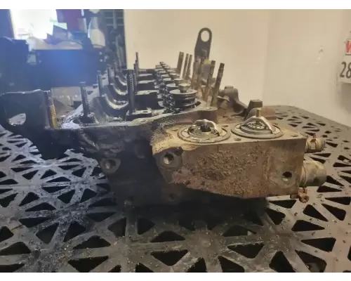 Isuzu 4HE1XS Cylinder Head