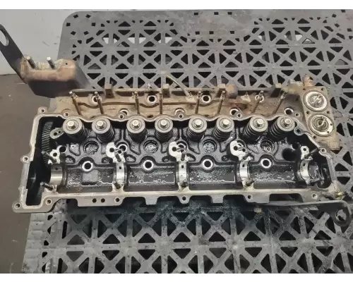 Isuzu 4HE1XS Cylinder Head