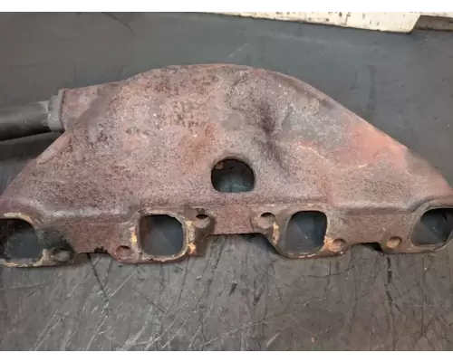 Isuzu 4HE1XS Exhaust Manifold