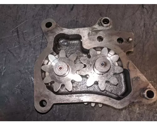 Isuzu 4HE1XS Oil Pump