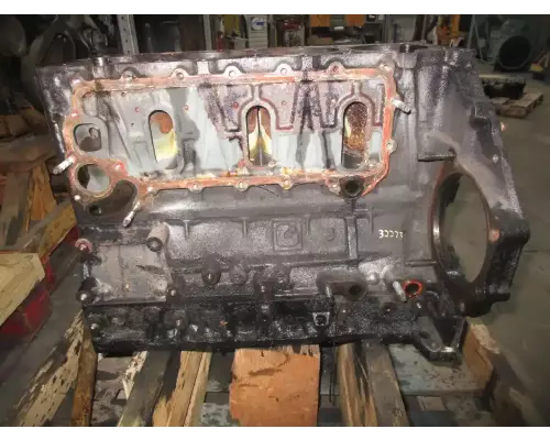 Isuzu 4HE1 Cylinder Block