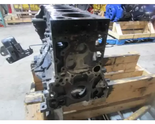 Isuzu 4HE1 Cylinder Block