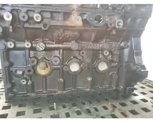 Isuzu 4HK1-TC Cylinder Block