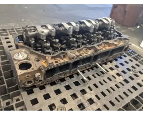 Isuzu 4HK1-TC Cylinder Head