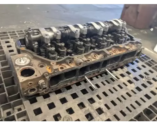 Isuzu 4HK1-TC Cylinder Head