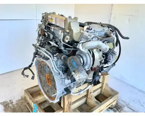 Isuzu 4HK1-TC Engine Assembly