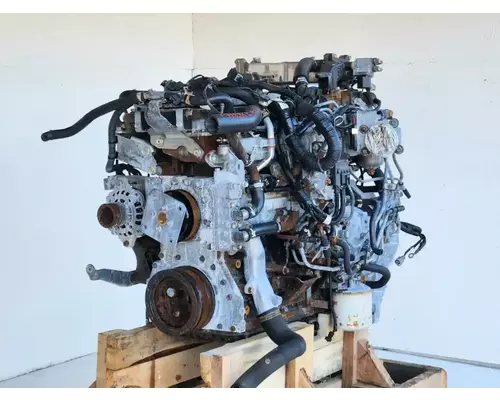 Isuzu 4HK1-TC Engine Assembly