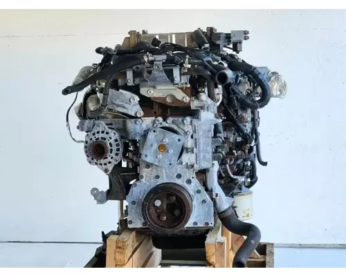 Isuzu 4HK1-TC Engine Assembly