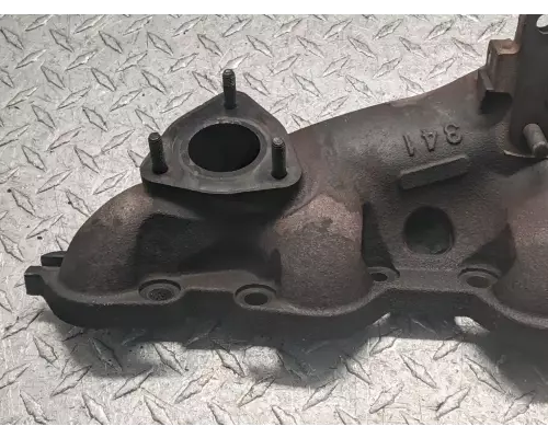 Isuzu 4HK1-TC Exhaust Manifold