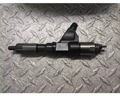 Isuzu 4HK1-TC Fuel Injector