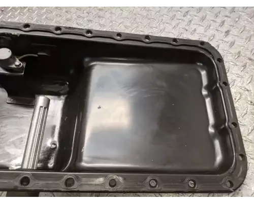 Isuzu 4HK1-TC Oil Pan