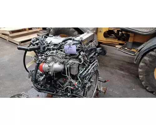 Isuzu 4HK1TC Engine Assembly