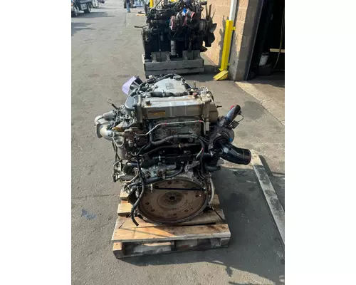 Isuzu 4HK1TC Engine Assembly