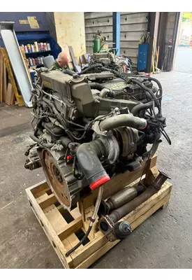 Isuzu 4HK1TC Engine Assembly