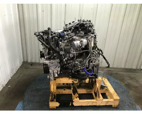 Isuzu 4HK1T Engine Assembly