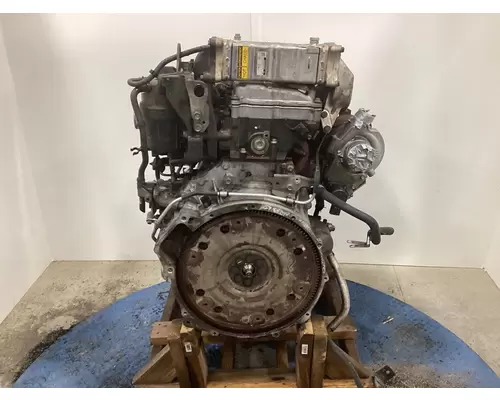 Isuzu 4HK1T Engine Assembly