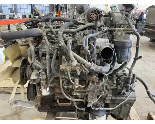 Isuzu 4HK1T Engine Assembly