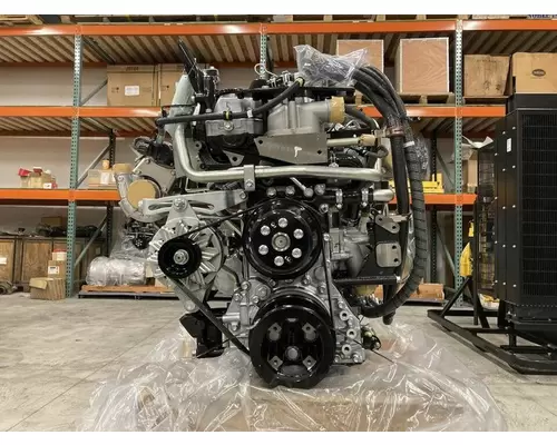 Isuzu 4HK1X Engine Assembly