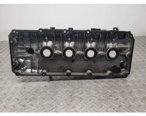 Isuzu 4JJ1-TC Valve Cover