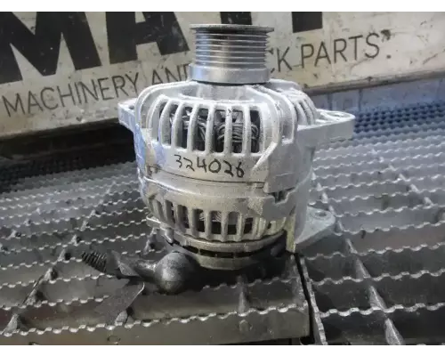 Isuzu 4JJ1 Alternator