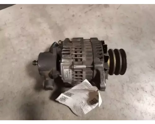 Alternator Isuzu 4BD2TC Holst Truck Parts