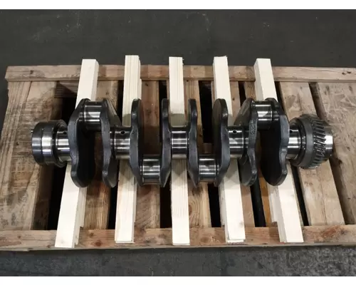 Crankshaft Isuzu 4HK1TC (5.2L) Garabedian Equipment Company