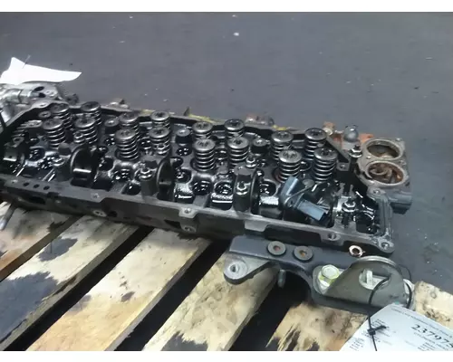 Cylinder Head ISUZU 4HK1TC (5.2L) LKQ Wholesale Truck Parts