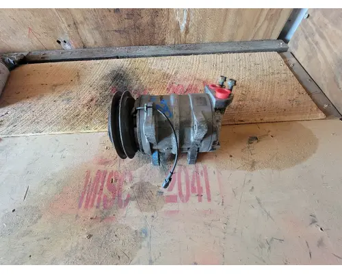 Air Conditioner Compressor ISUZU 5.2 Crest Truck Parts