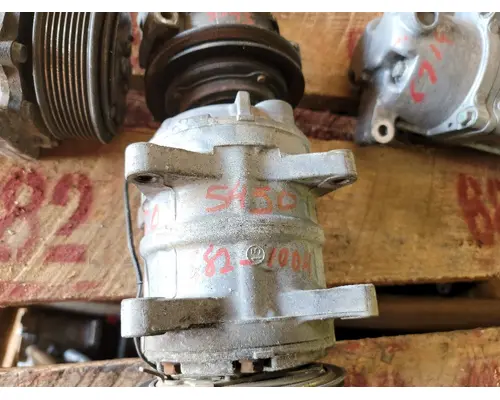 Air Conditioner Compressor ISUZU 5.7 GAS Crest Truck Parts