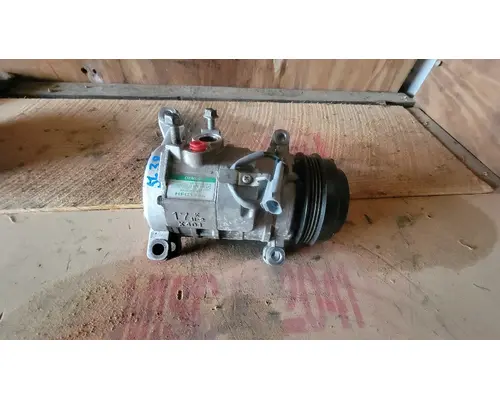 Air Conditioner Compressor ISUZU 6.0 Crest Truck Parts