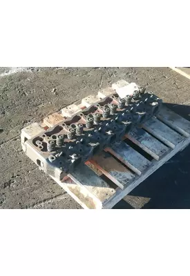 Isuzu 6BD1T Cylinder Head