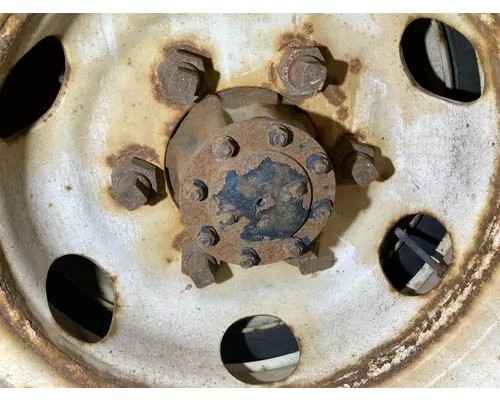 Isuzu 6CP Axle Shaft