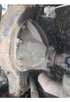 Isuzu 6CP Rears (Rear)