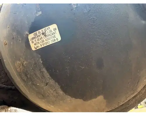 Isuzu 6CP Rears (Rear)