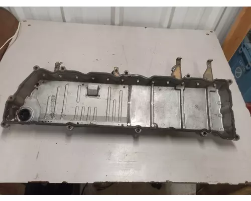Isuzu 6HK1 Valve Cover