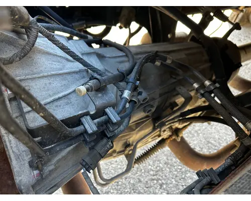 Transmission Assembly ISUZU 6L-90 Dutchers Inc   Heavy Truck Div  Ny