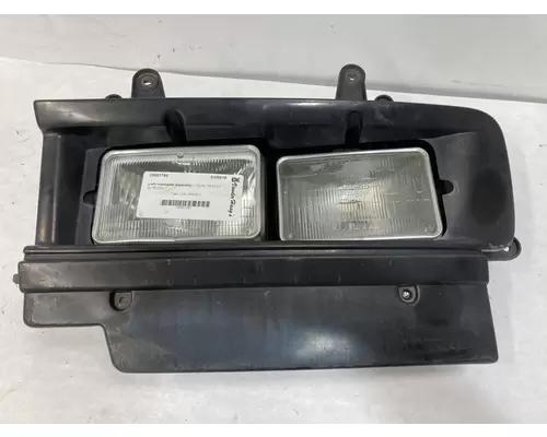 Isuzu FSR Headlamp Assembly