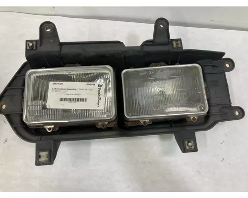 Isuzu FSR Headlamp Assembly