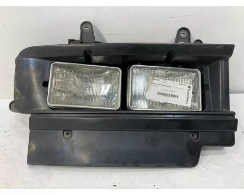 Isuzu FSR Headlamp Assembly