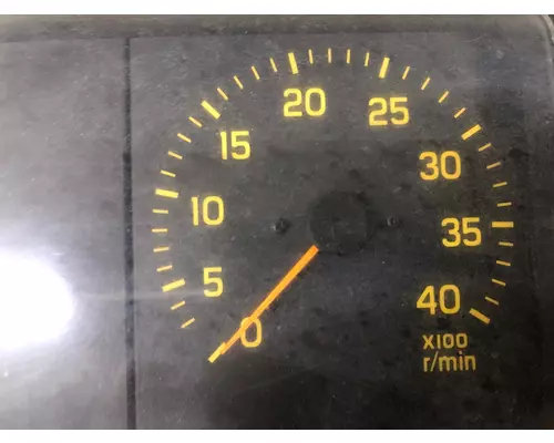 Isuzu FSR Instrument Cluster