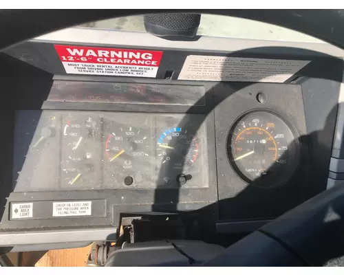 Isuzu FSR Instrument Cluster