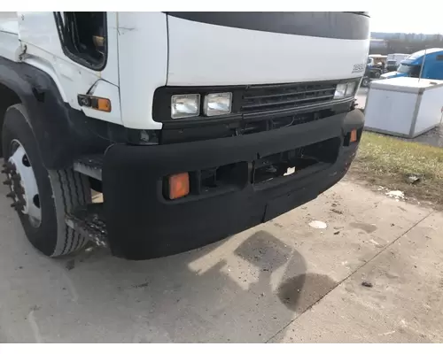 Isuzu FTR Bumper Assembly, Front