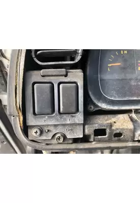 Isuzu FTR Dash Assembly