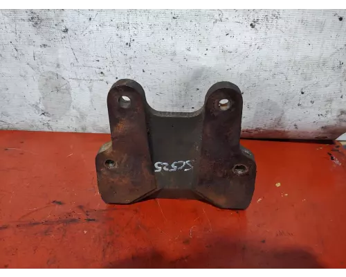 Isuzu FTR Engine Mounts